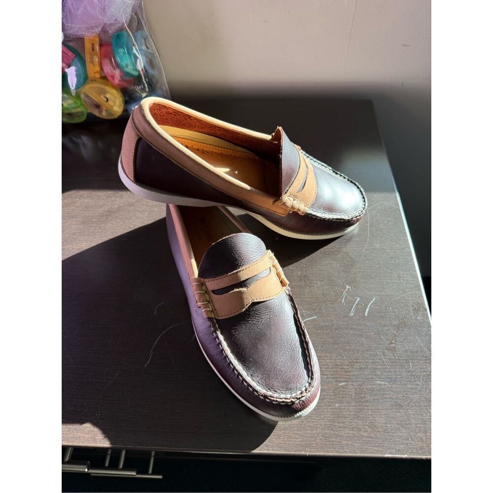 G.H. Bass Weejuns Tan & Brown Mens Sz 9 Loafers EUC
